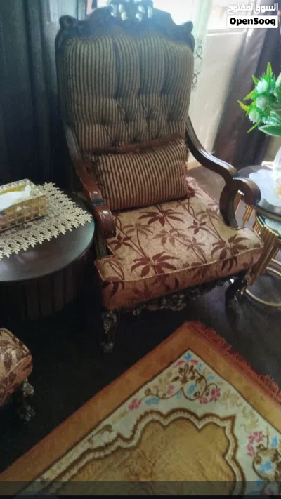 طقم مستعمل للبيع بسعر ممتاز 3