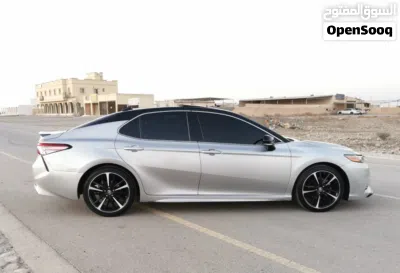 تويوتا كامري XSE 2