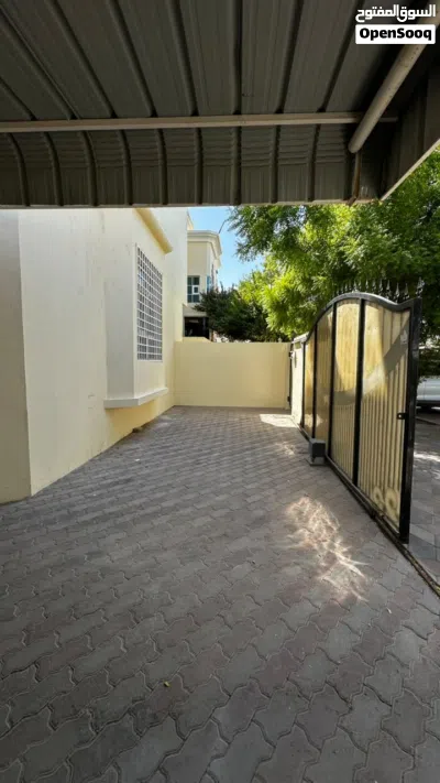 Villa For Rent 3
