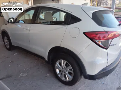 هوندا HR-V Standard 3