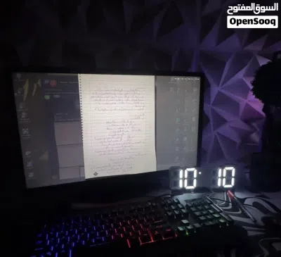 الساعه الالكترونيه لتعطيك جو القيمنك والالعاب لتبيه شن تسنتا السيت اب متاعك يحتاج هذي الساعة بش يتم 3
