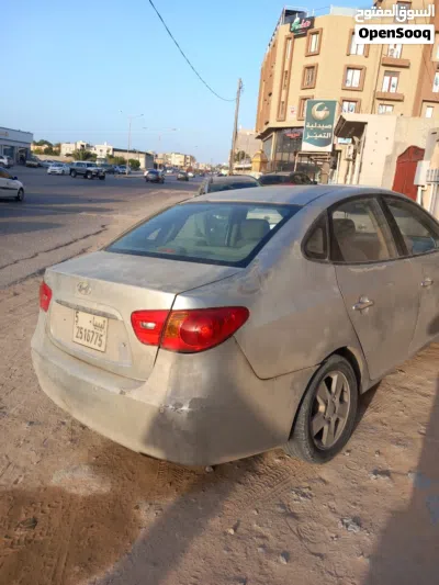 Hyundai Avante SE 2