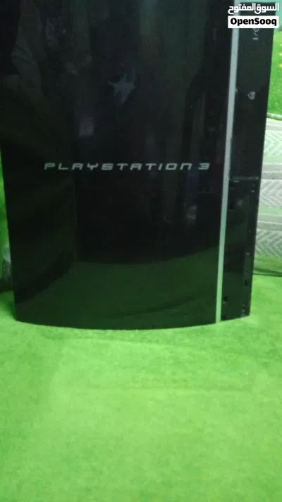 Good PlayStation 3 with blue controller and cables 2