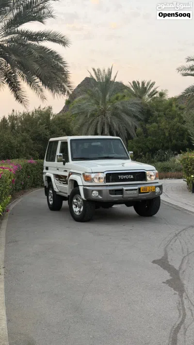 تويوتا لاند كروزر Land Cruiser 70 2