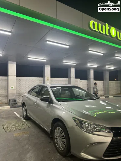 Toyota Camry GL 2
