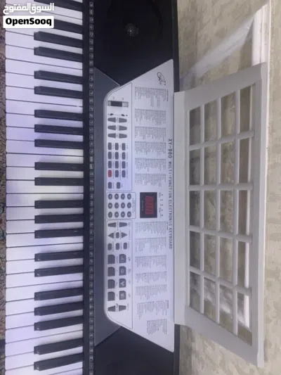 PIANO + STAND/بيانو + إستاند 3