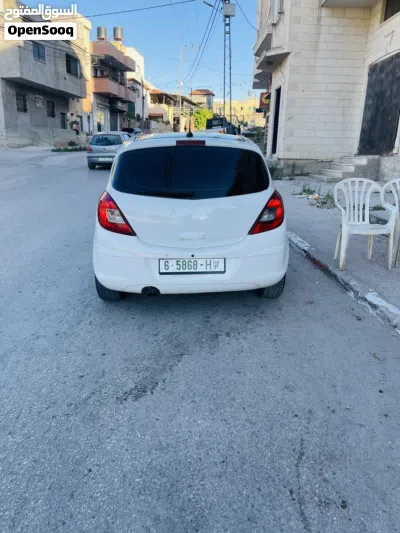 أوبل كورسا Standard 4