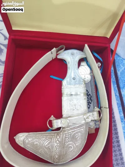 خنجر للبيع غير مستخدم جديد بسعر 200 قابل 2