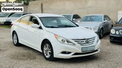 Hyundai Sonata Limited 3