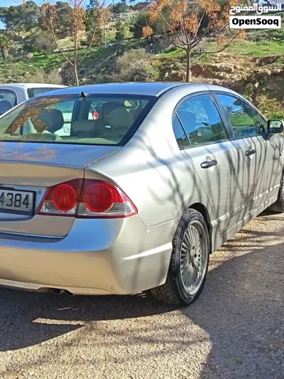 Honda Civic EXi 2
