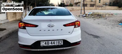 هيونداي افانتي Limited 2