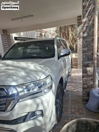 تويوتا لاند كروزر VX 2