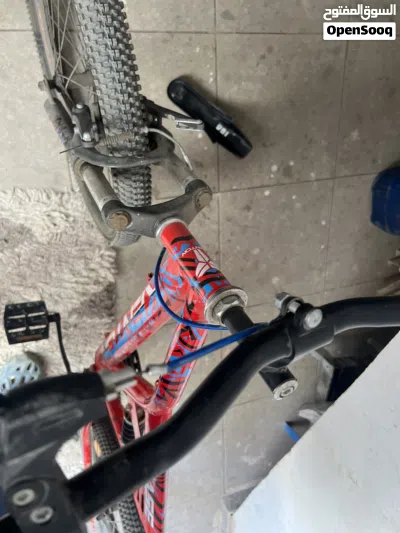 دراجتين للبيع وحده الخضراء بي ام اكك bmx 2