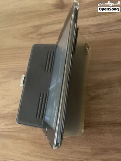 أيباد أبل 7 استعمال خفيف جداً ونظيييف 3