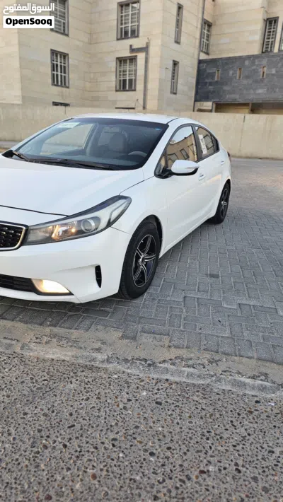 Kia Cerato EX 4
