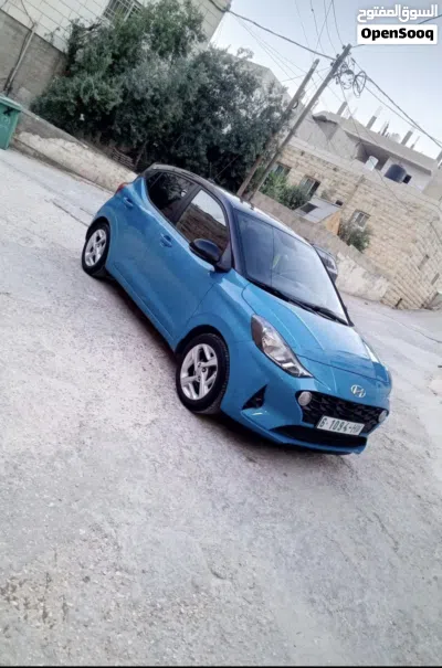 Hyundai i10 Standard 2