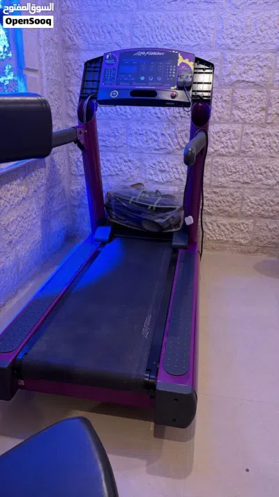 اجهزة لاياقه. لايف فتنس 4