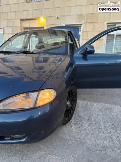 Hyundai Avante Standard 3