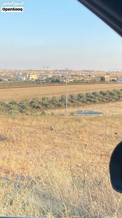 4100م للبيع رحاب بني حسن واصل جميع الخدمات ماء كهرباء شارع معبد ع طول القطعه 3