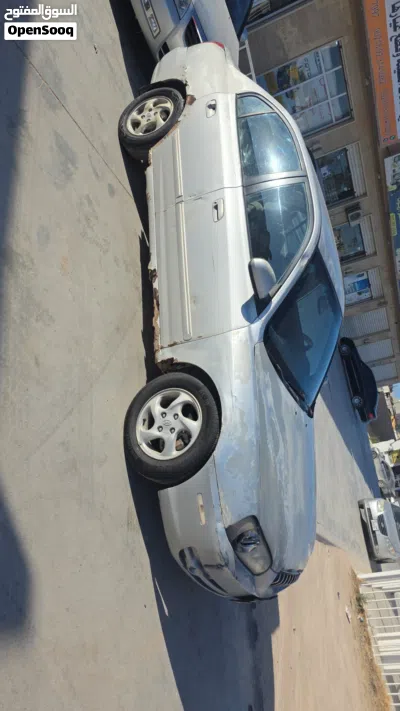 هيونداي افانتي Standard 4