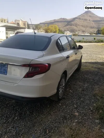 Dodge Neon Standard 3