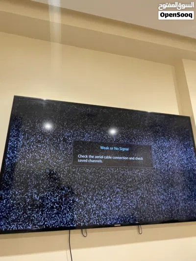 تلفزيون سامسونج مستعمل استعمال خفيف ممتاز ما في أي مشكلة مع الريموت للتواصل على الخاص أو على الرقم 3
