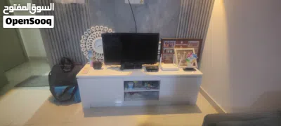 TV UNIT 65 INCHES 2