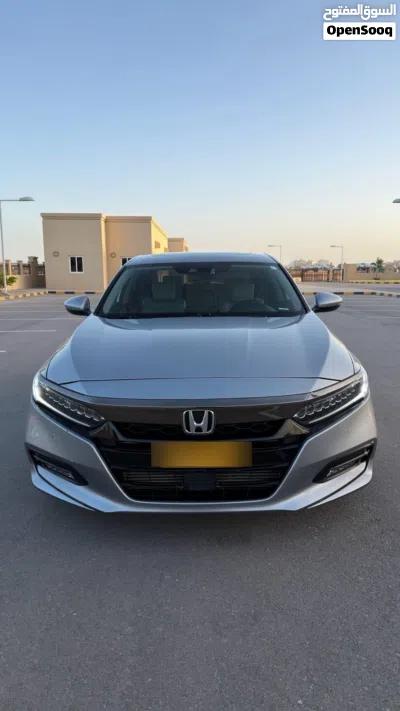 Honda Accord Touring 4