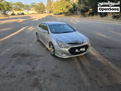 Hyundai Sonata Blue 4