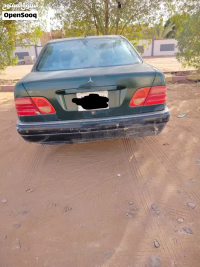 مرسيدس بنز الفئة-E E 430 3