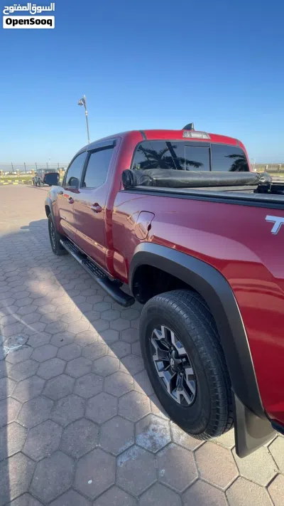Toyota Tacoma TRD Off-Road 2