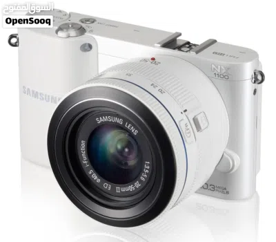 كاميرا سامسونج NX1100 مع العدسة والفلاش الأصليين 4