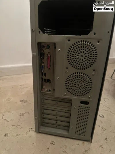 Intel Pentium 4 للبيع – Case نظيف 2