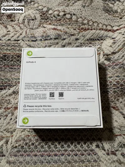 4ايربودز AirPods4 4