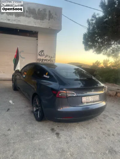 Tesla Model 3 Standard Plus 2