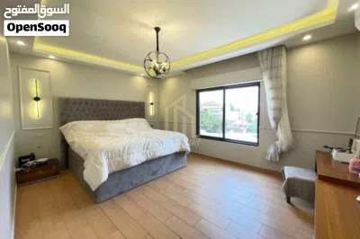 undefined 4