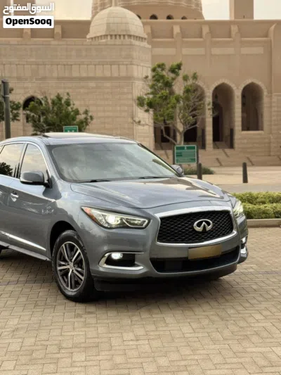 Infiniti QX60 Essential 4