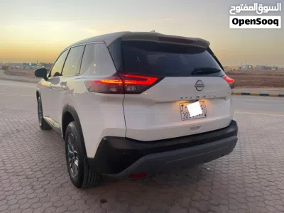 Nissan X-Trail Standard 2