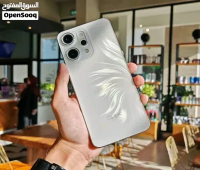 عرض خاص على OPPO Reno 14 Pro لو بتدور على موبايل يديك إحساس مختلف من أول ما تمسكه... يبقى 3