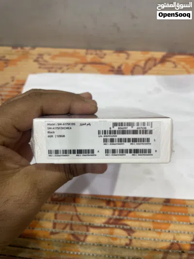 للبيع جلاكسي A17 جديد بالكرتون 4g ذاكره 128 جيجا رام 6 يشغل كل البرامج كفاله شركه النهار 4