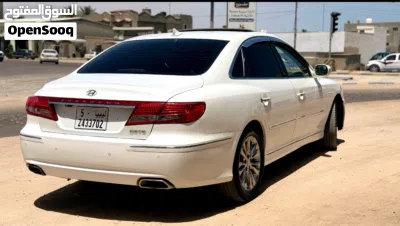 Hyundai Azera Standard 4