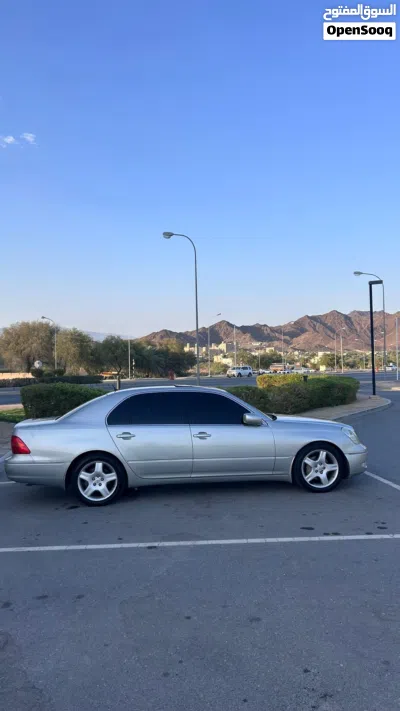 Lexus LS LS 430 2