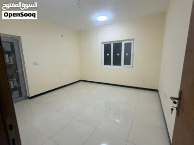 شقه للبيع في مجمع الامل 3 السكني 4