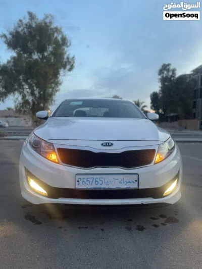 Kia K5 Standard 2