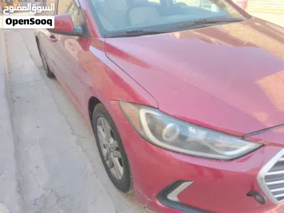 Hyundai Elantra SE 3