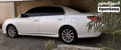 Toyota Avalon XLE 4