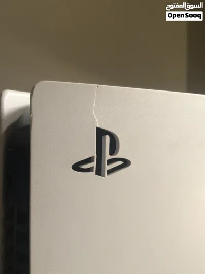 بليستيشن 5 مع كسر بسيط و مشكله hdmi 3