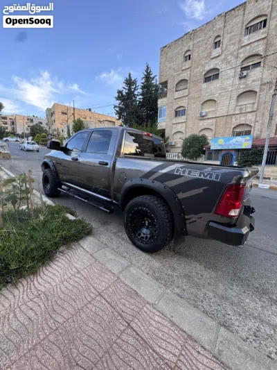 Dodge Ram Limited 4