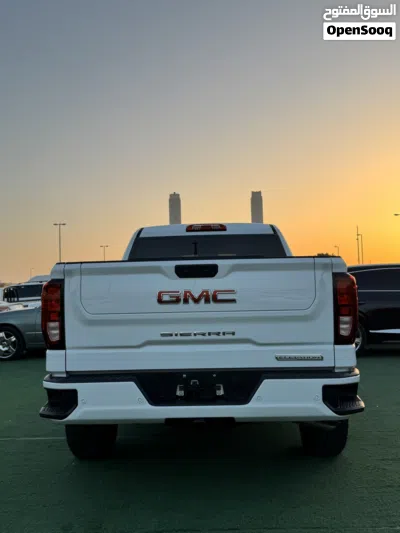 GMC Sierra 1500 Elevation 4