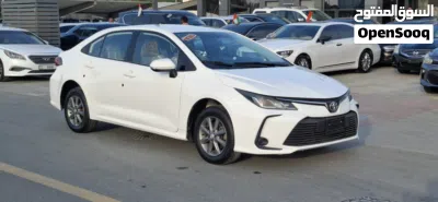 Toyota Corolla LE 2